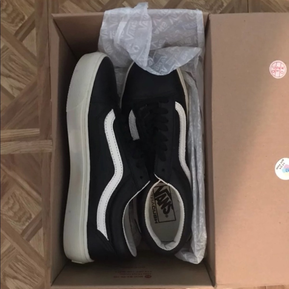 Leather Old Skool Vans